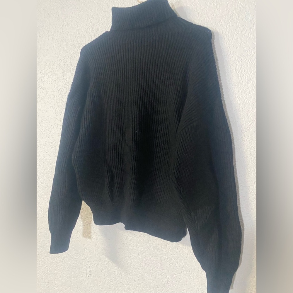 Zara Women’s turtleneck ribbed Black sweater size M - Picture 5 of 5